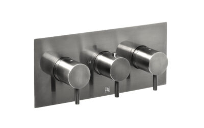 Vos thermostatic concealed 2 outlet shower valve, horizontal – brushed brass